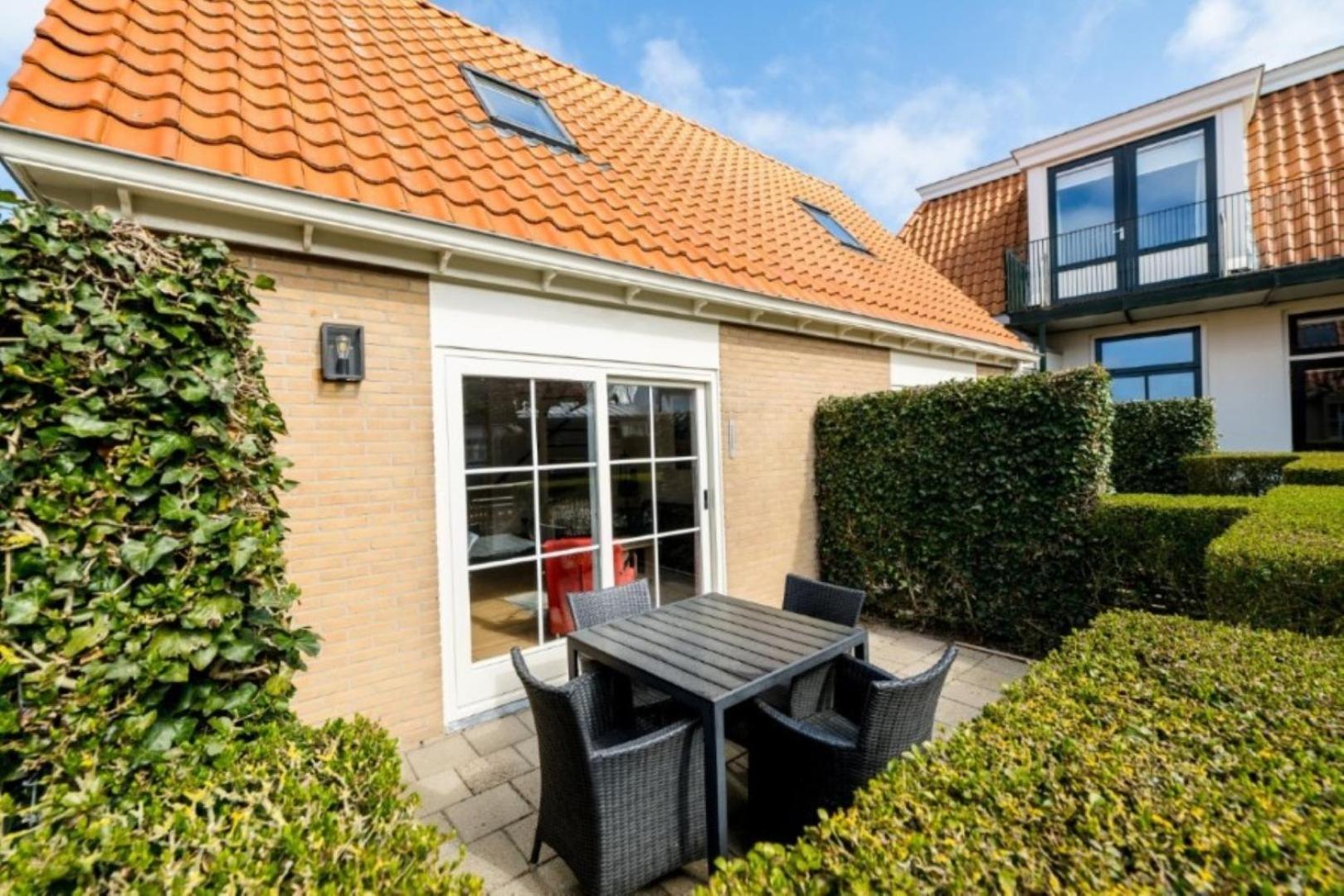 Friese Antillen Hollum  Bagian luar foto