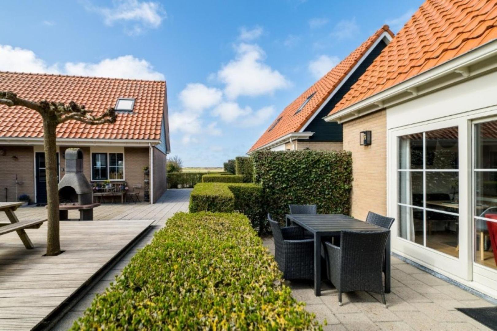 Friese Antillen Hollum  Bagian luar foto