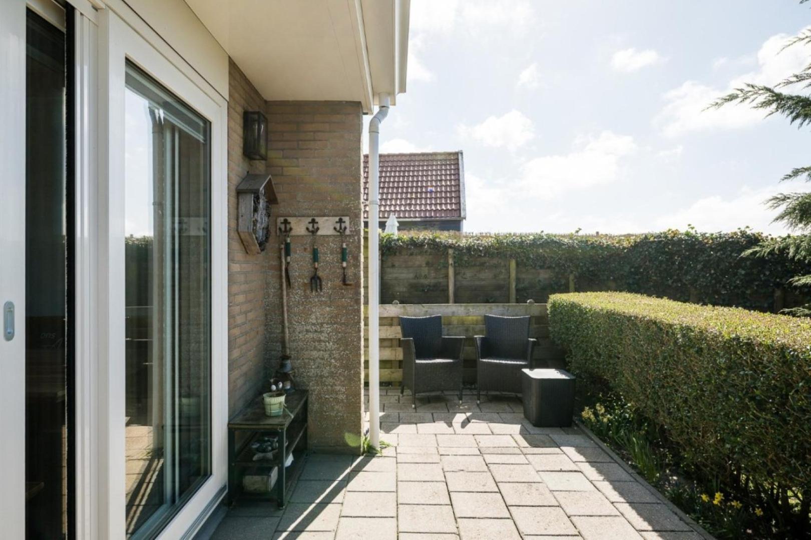 Friese Antillen Hollum  Bagian luar foto